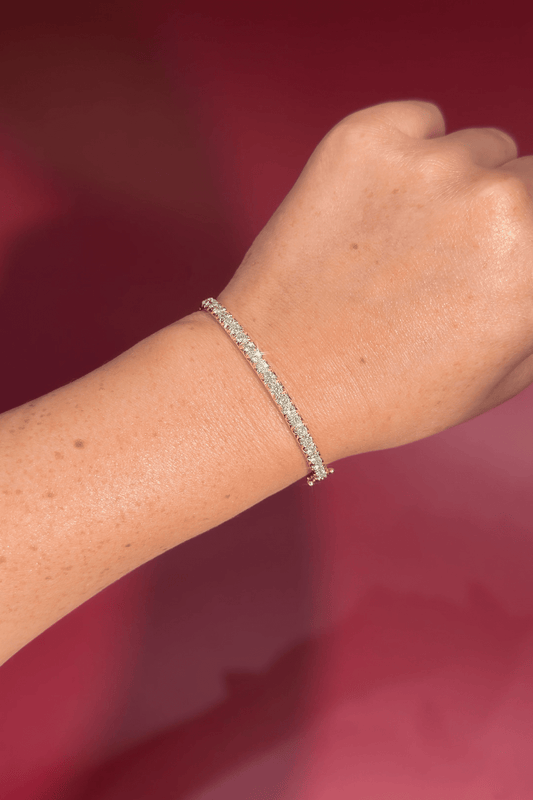 2ct Pavé Natural Diamond Bangle Yellow Gold