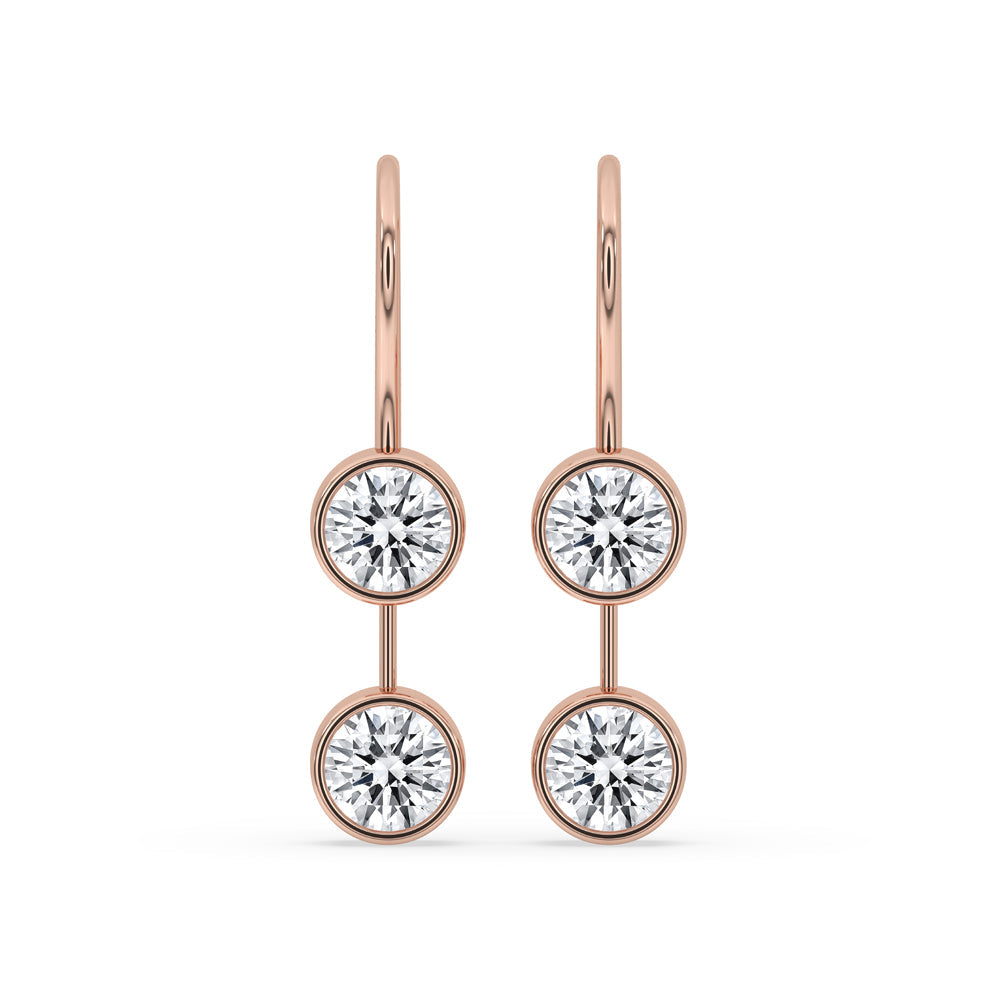 Round diamond earrings with a classic design and IGI certified Lab Grown Diamond.
