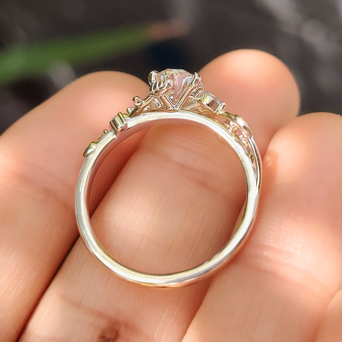Oval diamond ring with IGI certified lab grown diamond.