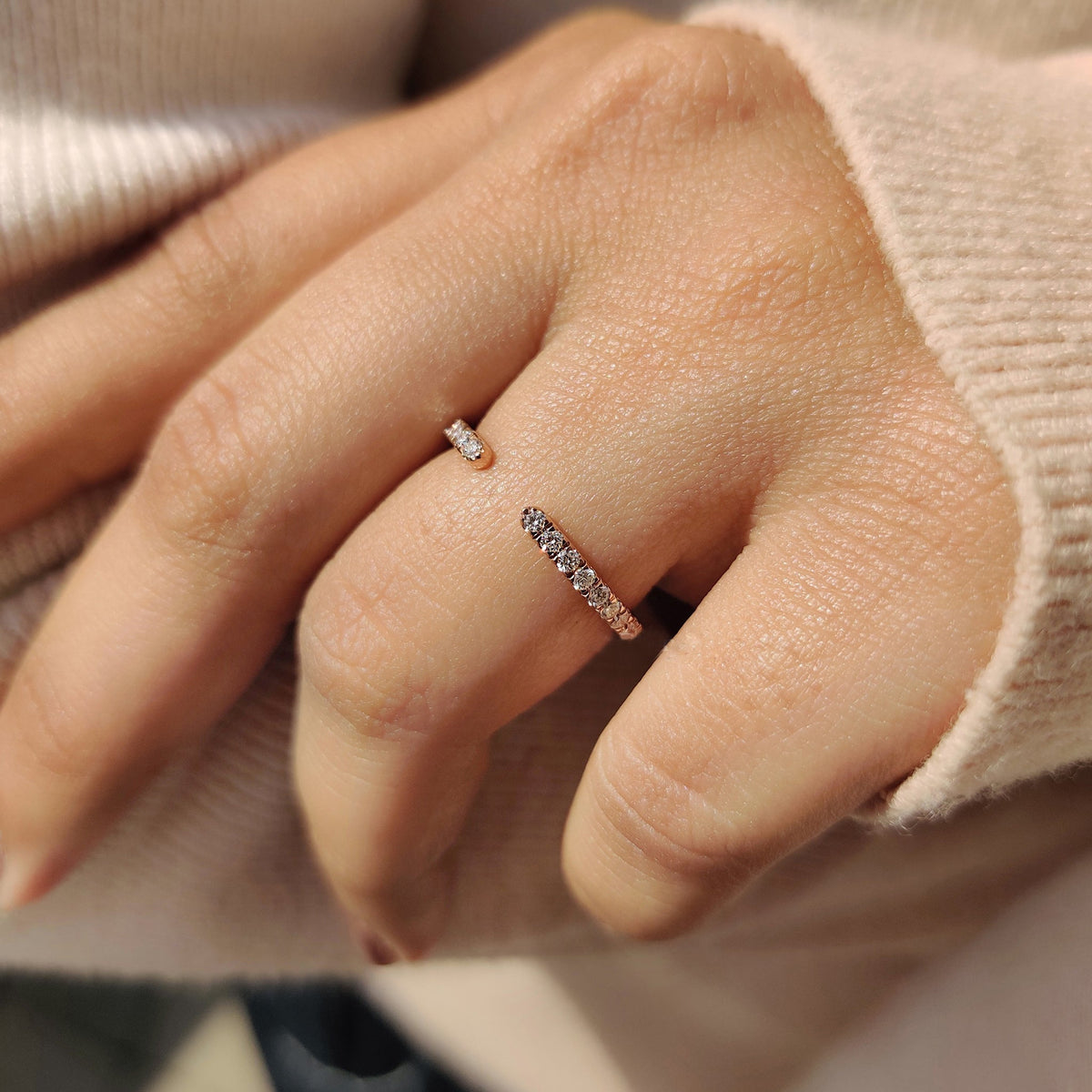 Elegant Open Gap Wedding Band with a modern and unique design.