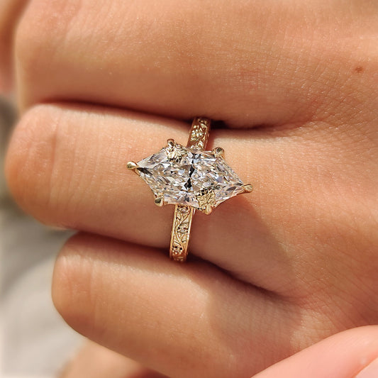 Vintage inspired dutch marquise diamond ring