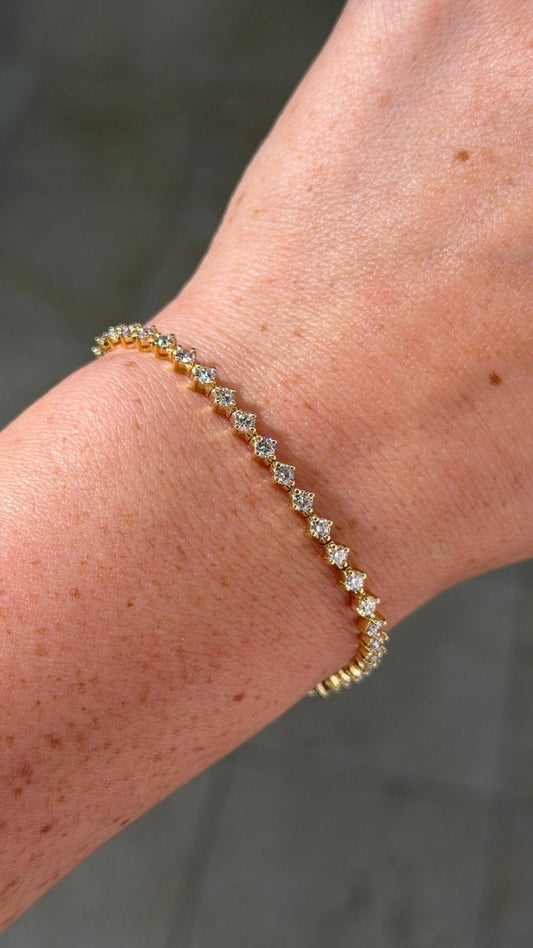 3.18ct North Star Tennis Bracelet Yellow Gold