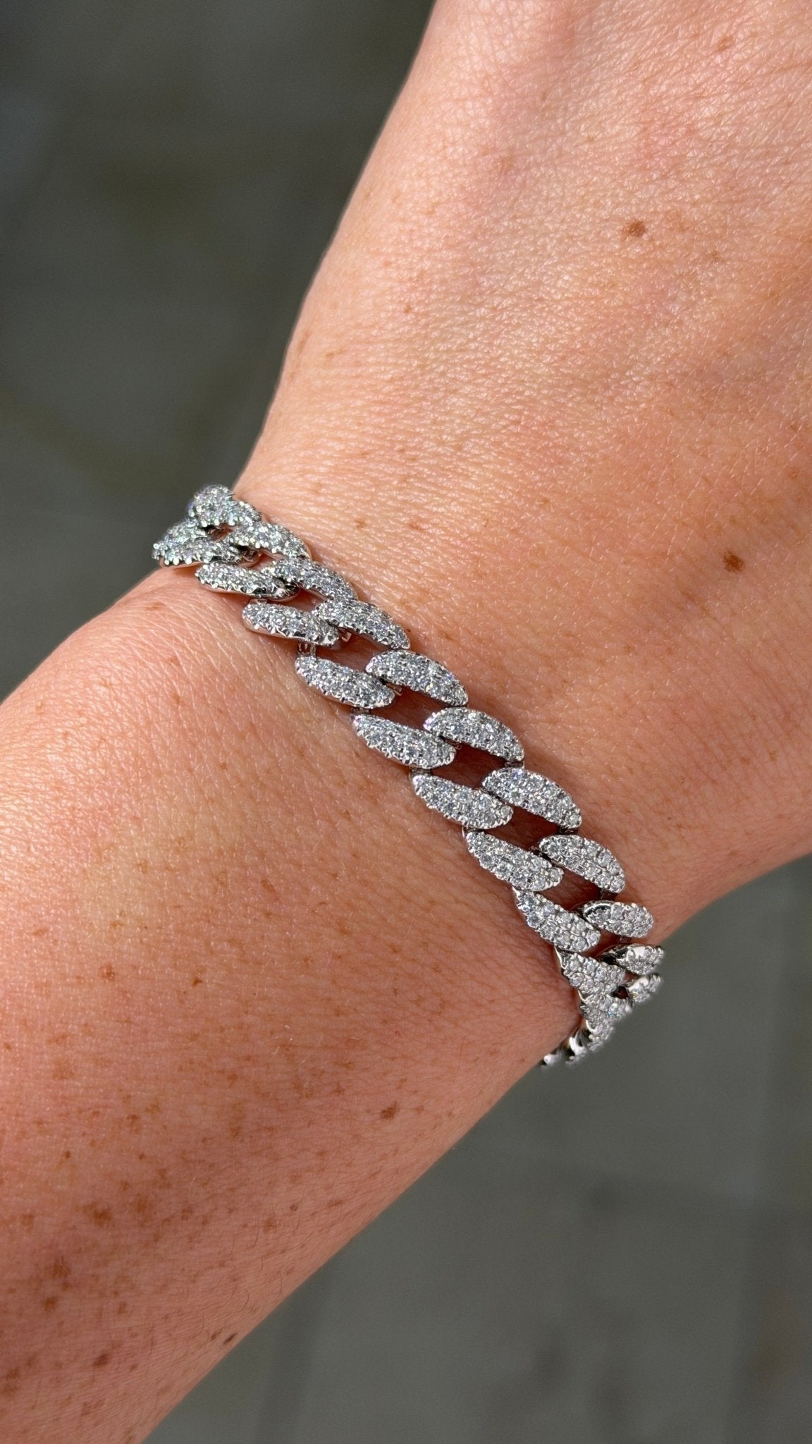9.4mm Pavé Diamond Cuban Bracelet White Gold